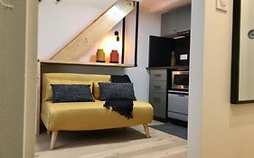 Charming studio Michel Lecomte Paris 75003
